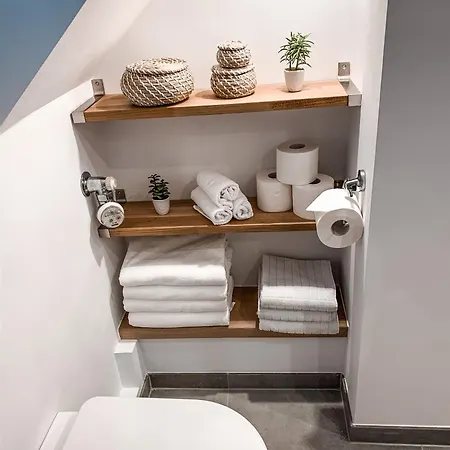 Stilvolle Dachgeschosswohnung In Duesternbrook アパート キール