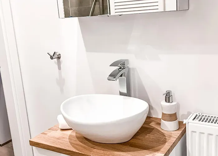 Appartement Stilvolle Dachgeschosswohnung In Duesternbrook *