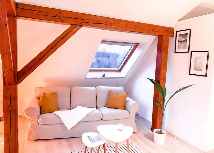 Stilvolle Dachgeschosswohnung In Duesternbrook 아파트