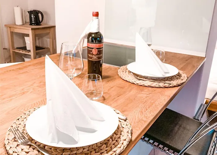 Stilvolle Dachgeschosswohnung In Duesternbrook 아파트